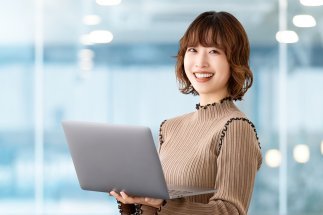 テスト会社3企業バナー